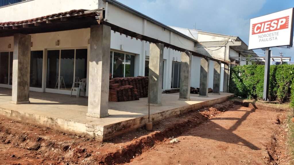 retirada de todo o telhado antigo