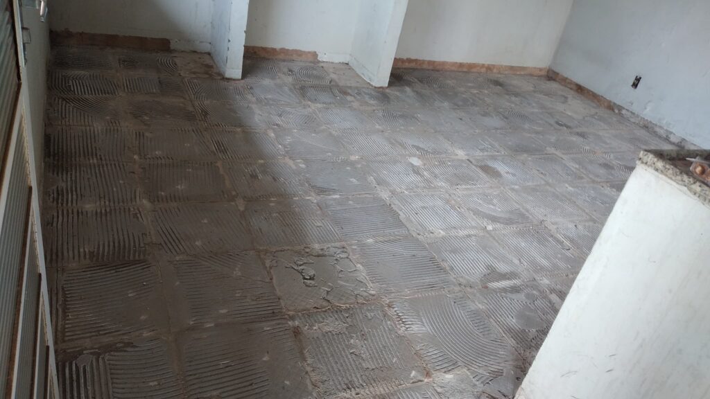 retirada do piso coz.